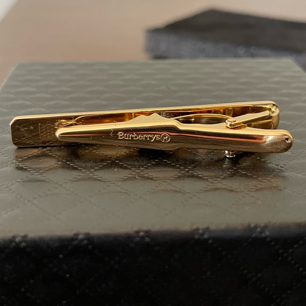 Vintage Burberry Cuff Link and Tie Clip Set - Picture 9 of 9